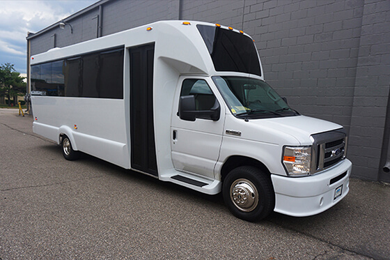 party bus rentals in edison